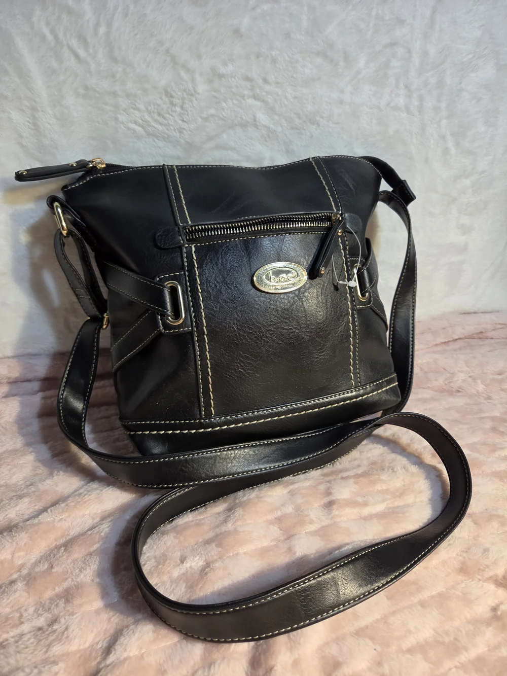 b.o.c. Black Crossbody Shoulder Bag